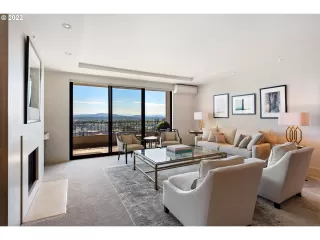 Photo #3: 22439171 Listing