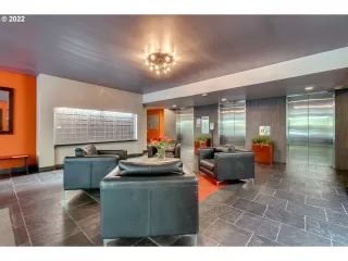 Photo #3: 22439291 Listing