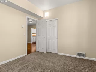 Photo #2: 22439340 Listing 