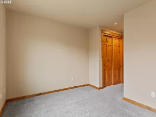 Photo #3: 224399588 Listing 