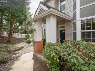 Photo #2: 22440055 Listing 