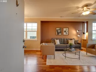 Photo #2: 22440480 Listing 
