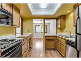 Photo #5: 22441119 Listing 