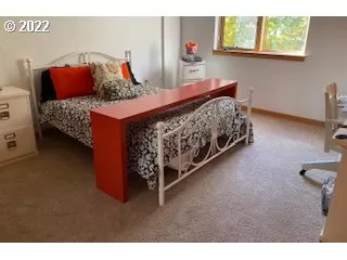 Photo #2: 22441581 Listing