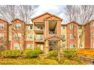 Photo #1: 22442333 Listing