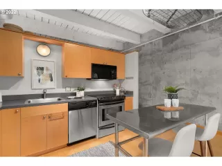 Photo #6: 22442487 Listing 