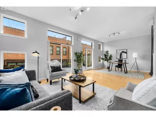 Photo #1: 22442536 Listing