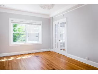 Photo #3: 22442708 Listing