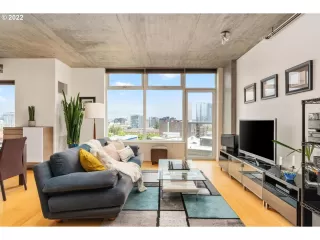 Photo #4: 22443013 Listing