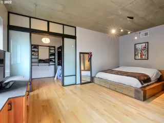 Photo #1: 22444680 Listing