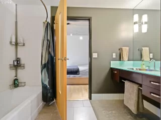 Photo #6: 22444680 Listing