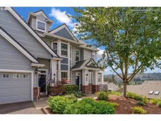 Photo #4: 22444865 Listing