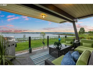 Photo #2: 22445339 Listing