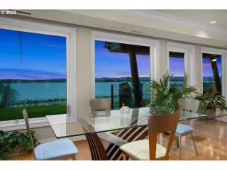 Photo #4: 22445339 Listing