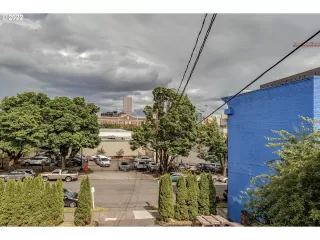 Photo #3: 22445782 Listing