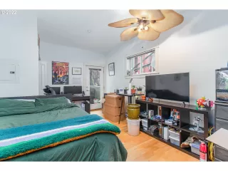 Photo #4: 22445791 Listing