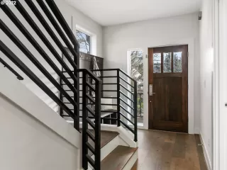 Photo #2: 22448403 Listing