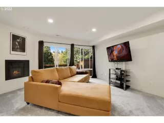 Photo #4: 22448908 Listing 