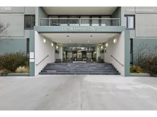 Photo #1: 22449066 Listing