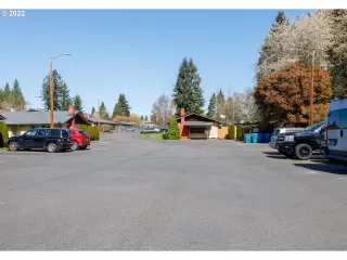 Photo #3: 22449155 Listing