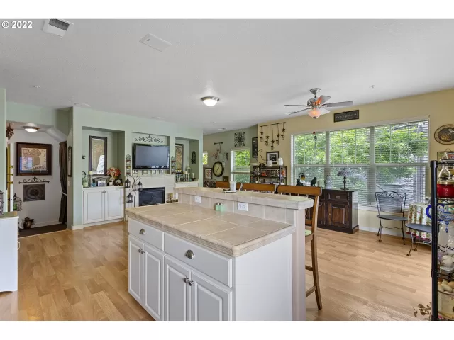 MLS: 22449281 Condo For Sale