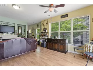 Photo #3: 22449281 Listing 