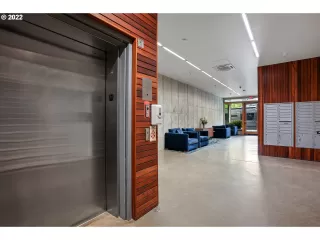 Photo #1: 22449833 Listing