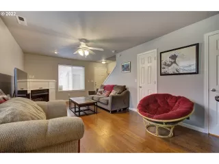 Photo #6: 22451573 Listing 