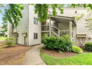 Photo #1: 22451703 Listing 