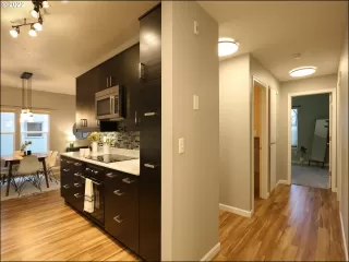 Photo #2: 22452227 Listing 