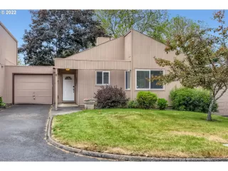 Photo #2: 22452308 Listing 