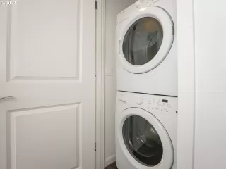 Photo #2: 22452515 Listing