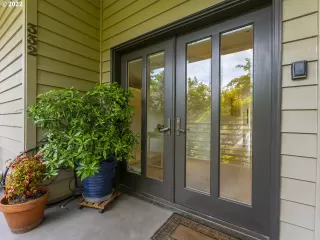 Photo #3: 22452573 Listing