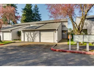 Photo #1: 22452711 Listing