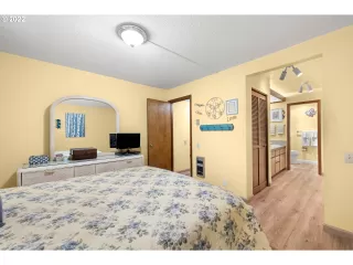 Photo #4: 22453744 Listing 