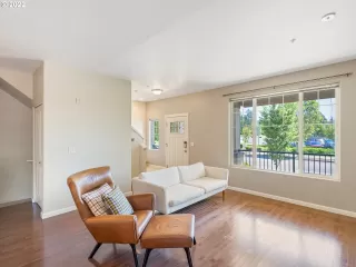 Photo #5: 22454071 Listing