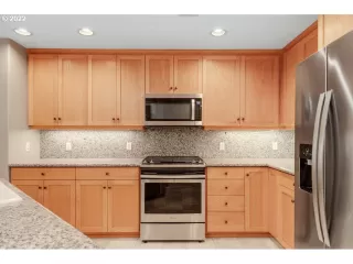 Photo #3: 22454990 Listing