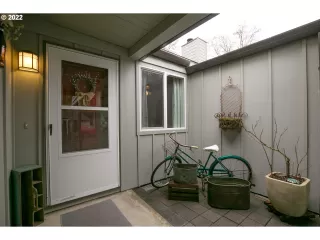 Photo #2: 22455394 Listing