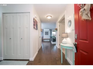 Photo #3: 22455394 Listing