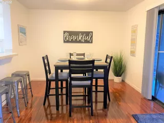 Photo #6: 22455646 Listing