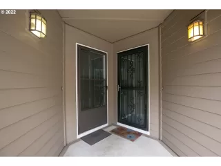 Photo #2: 22456630 Listing