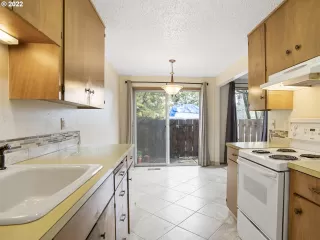 Photo #2: 22456634 Listing