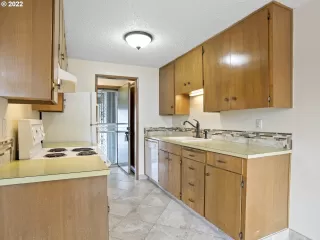 Photo #3: 22456634 Listing