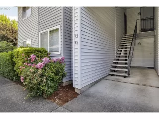 Photo #2: 22459369 Listing 