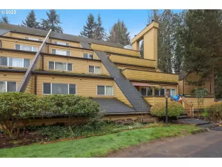 Photo #2: 22459534 Listing 