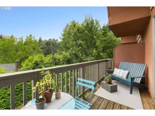 Photo #2: 22459636 Listing