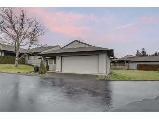 Photo #1: 22459688 Listing