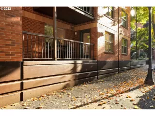 Photo #1: 22459846 Listing 