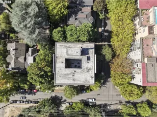 Photo #2: 224601467 Listing