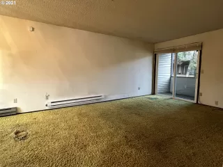 Photo #2: 22460541 Listing